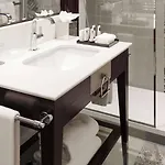 Hotell Park - Handwritten Collection