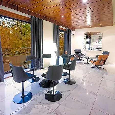 Park - Handwritten Collection 4* Grenoble