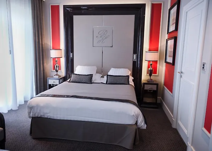 Park Hotel Grenoble - Handwritten Collection מלון